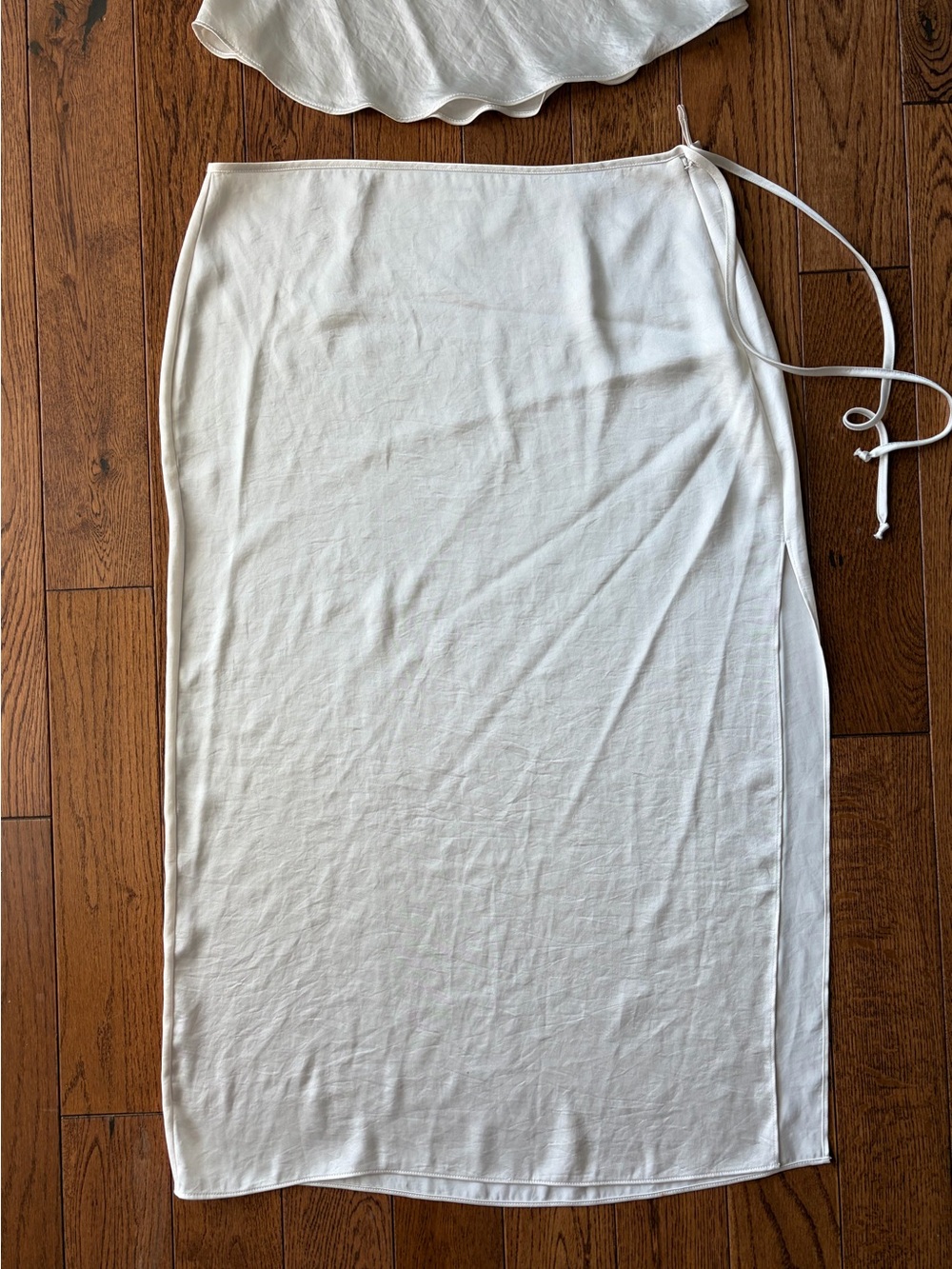 Wilfred Satin FULL SET size 6 - Picture 8 of 16